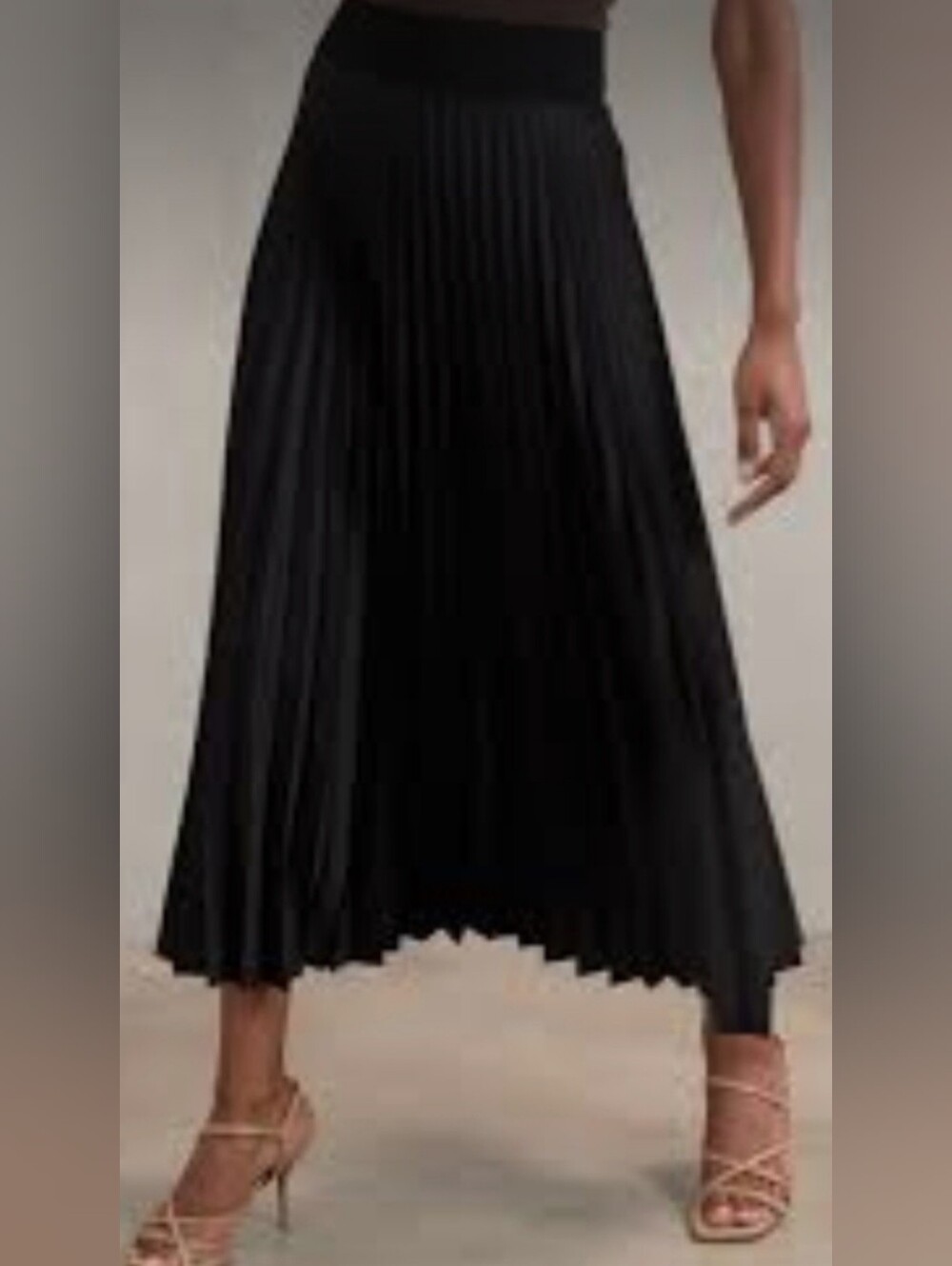 Zara Black Pleated Midi Skirt with Asymmetric Hem